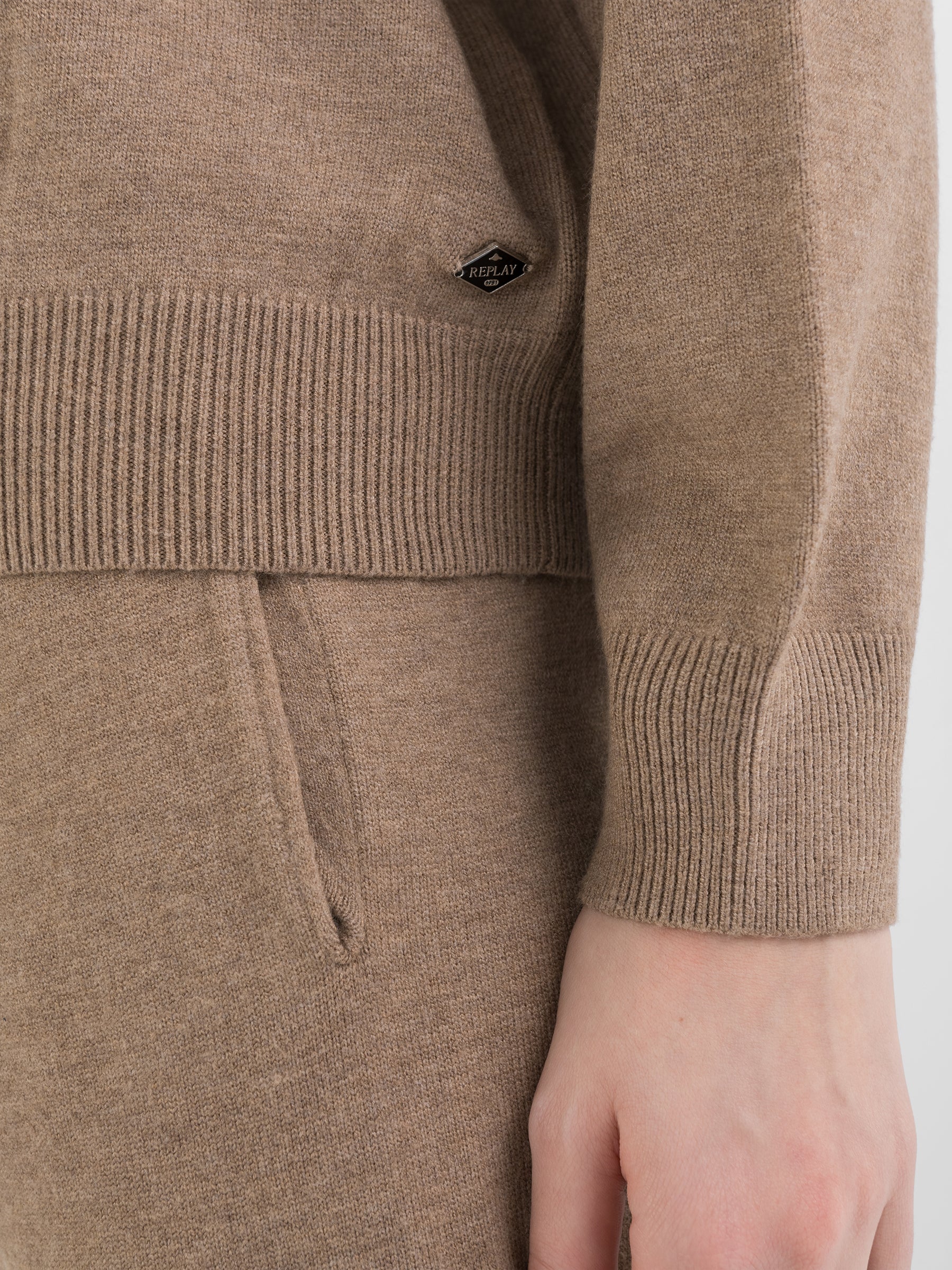 Moteriškas megztinis DK3301.000.G23372 Replay