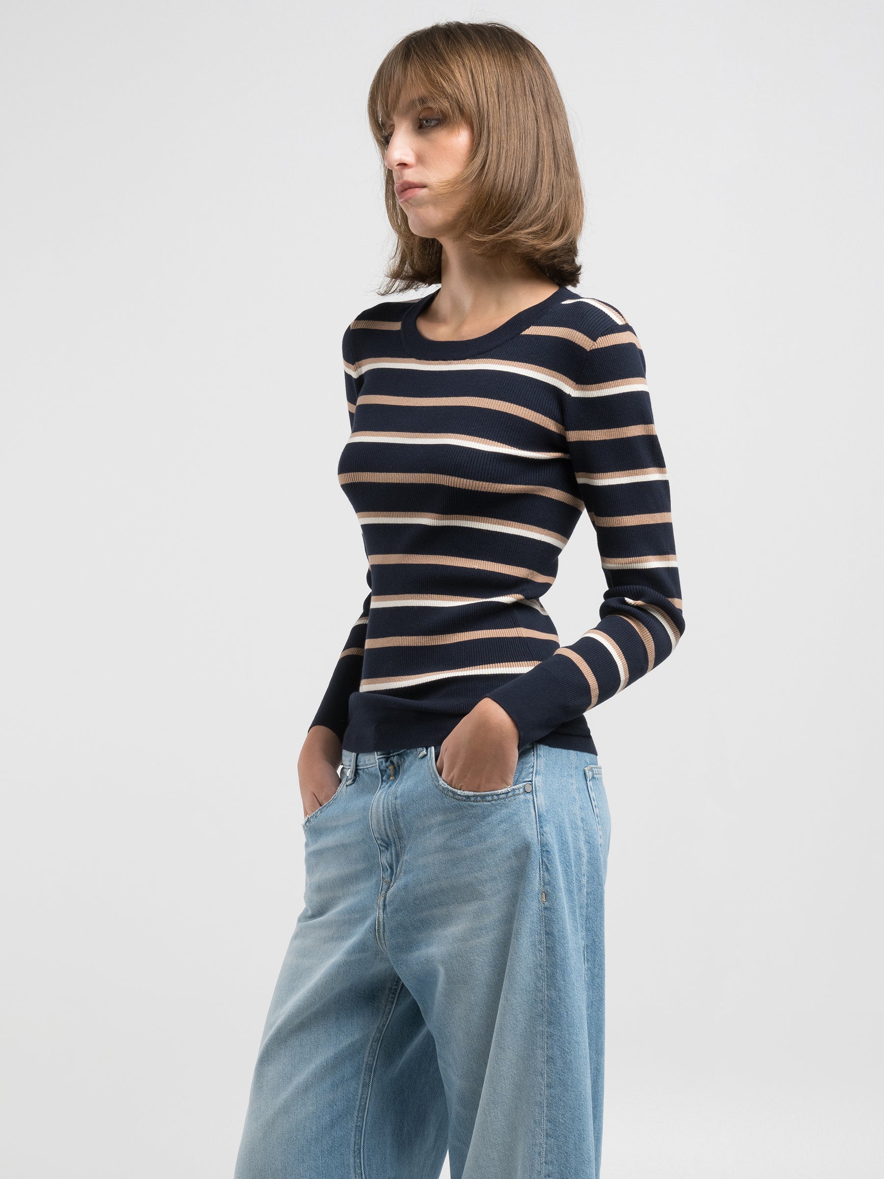 Dryžuotas moteriškas megztinis DK3858.000.G23778 Replay