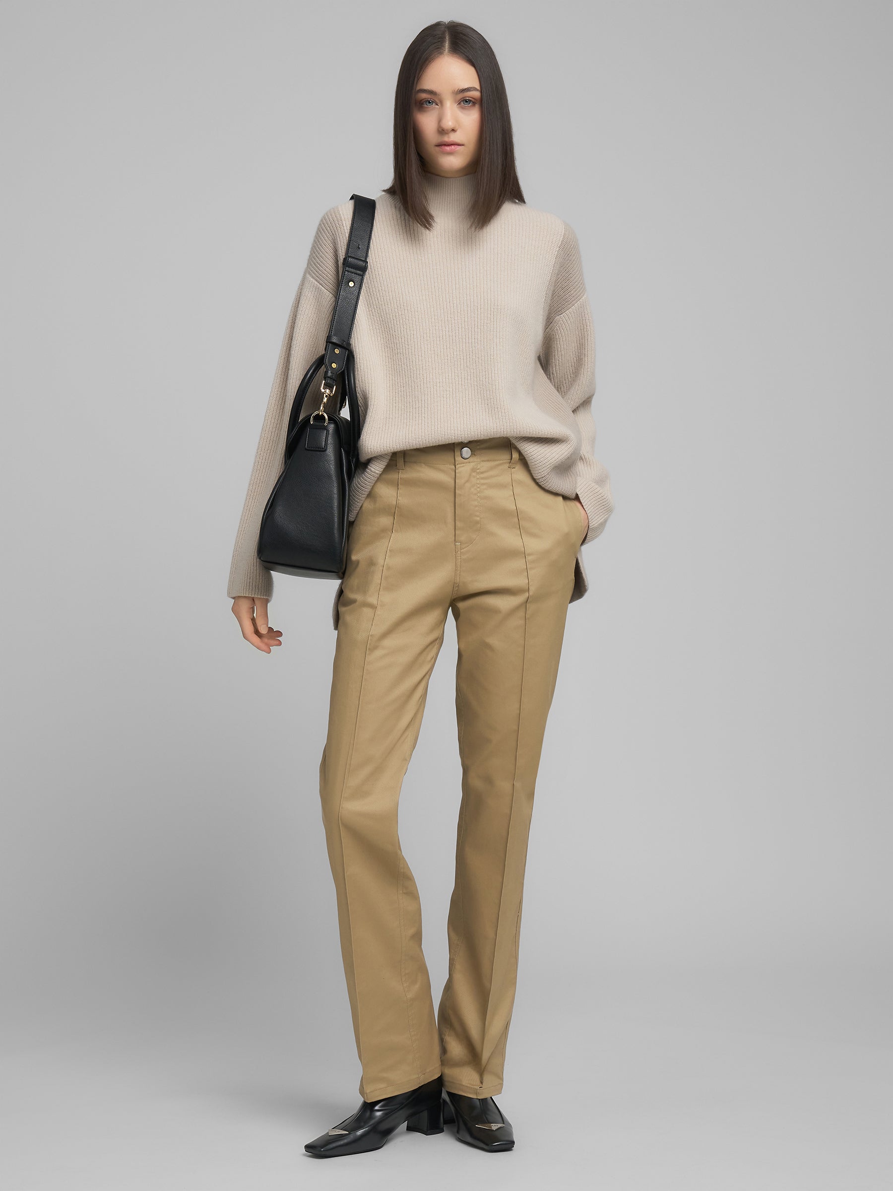 DK3925.000.G22726 Megztinis