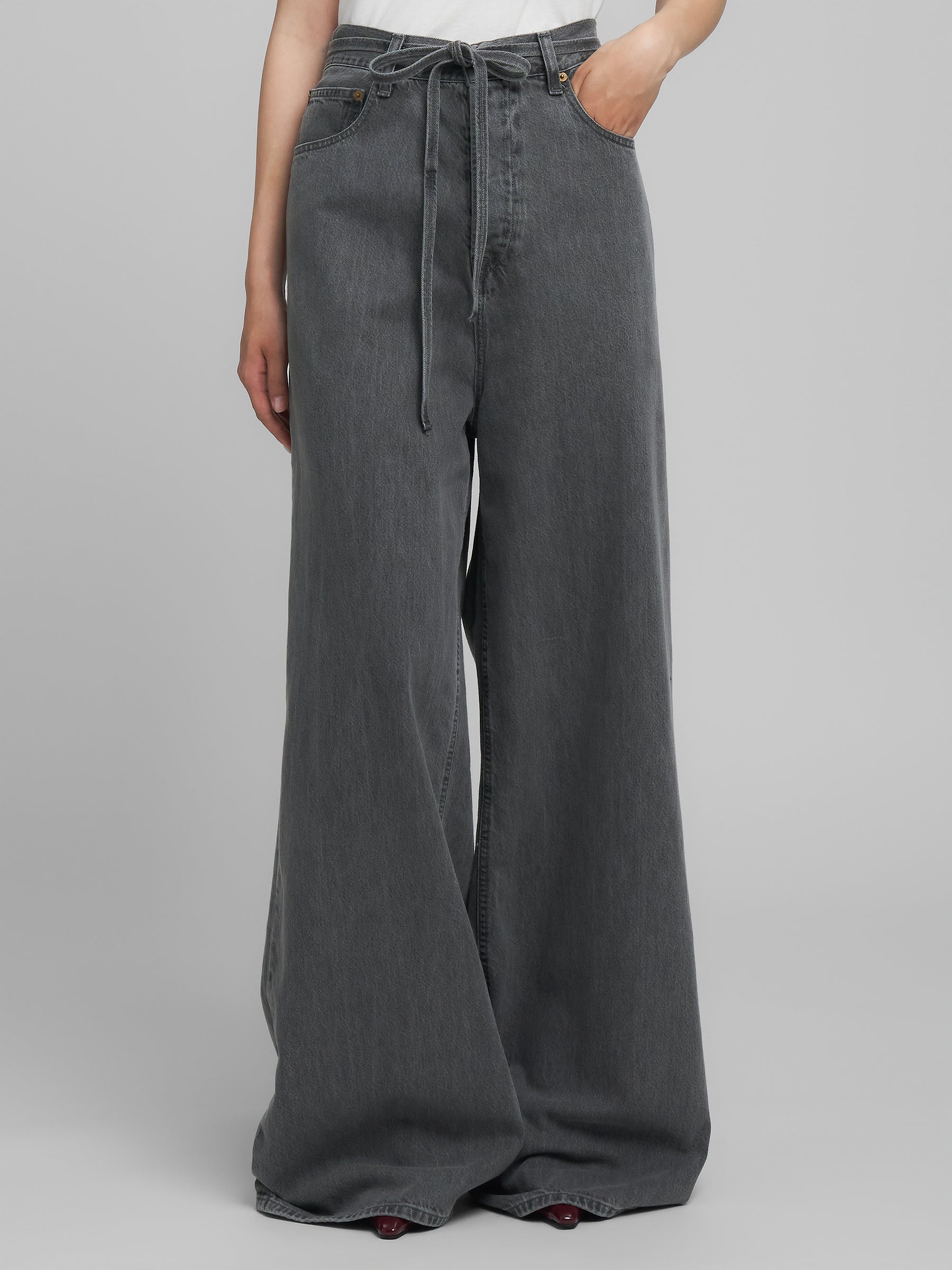 WA535D.000.938 933 Platūs džinsai