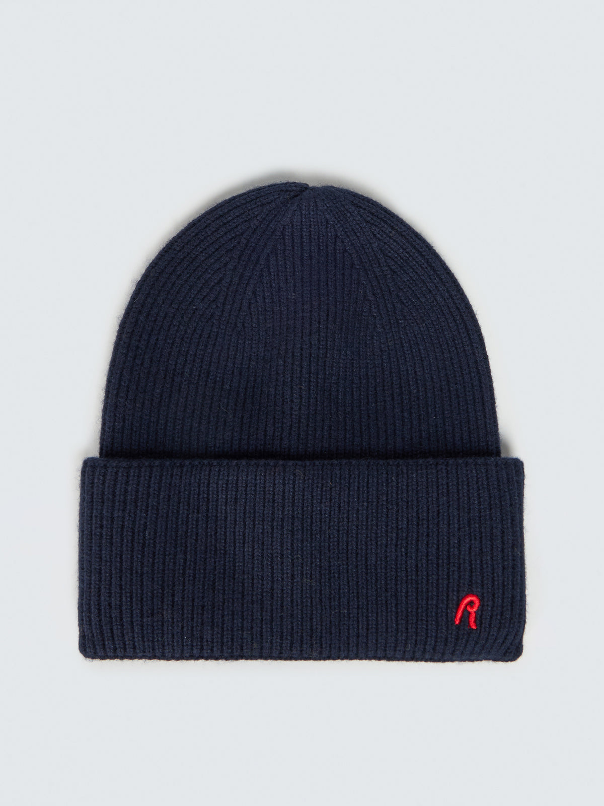 AX006Q.000.A7243Q Briaunoto mezgimo kepurė