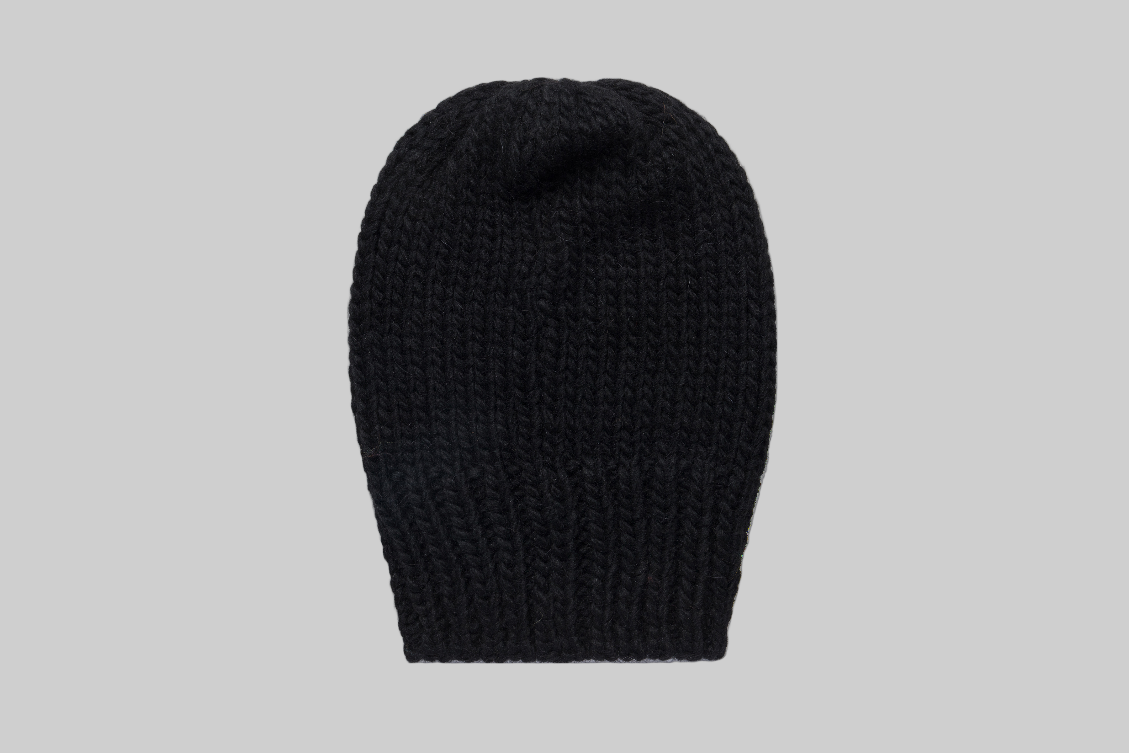 AX4348.000.A7073 "BEANIE kepurė