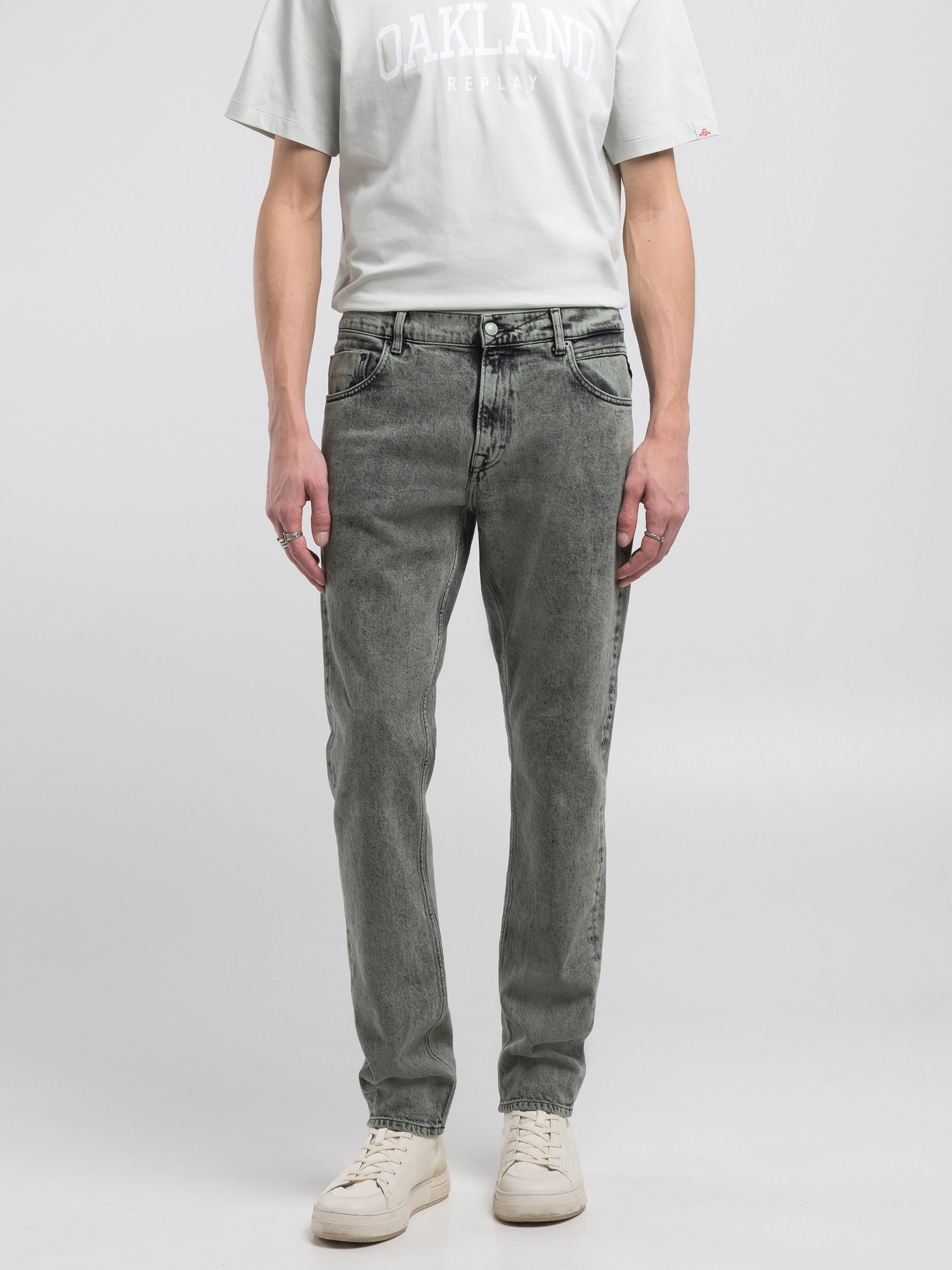 Slim tapered fit vyriški džinsai  MICKYM