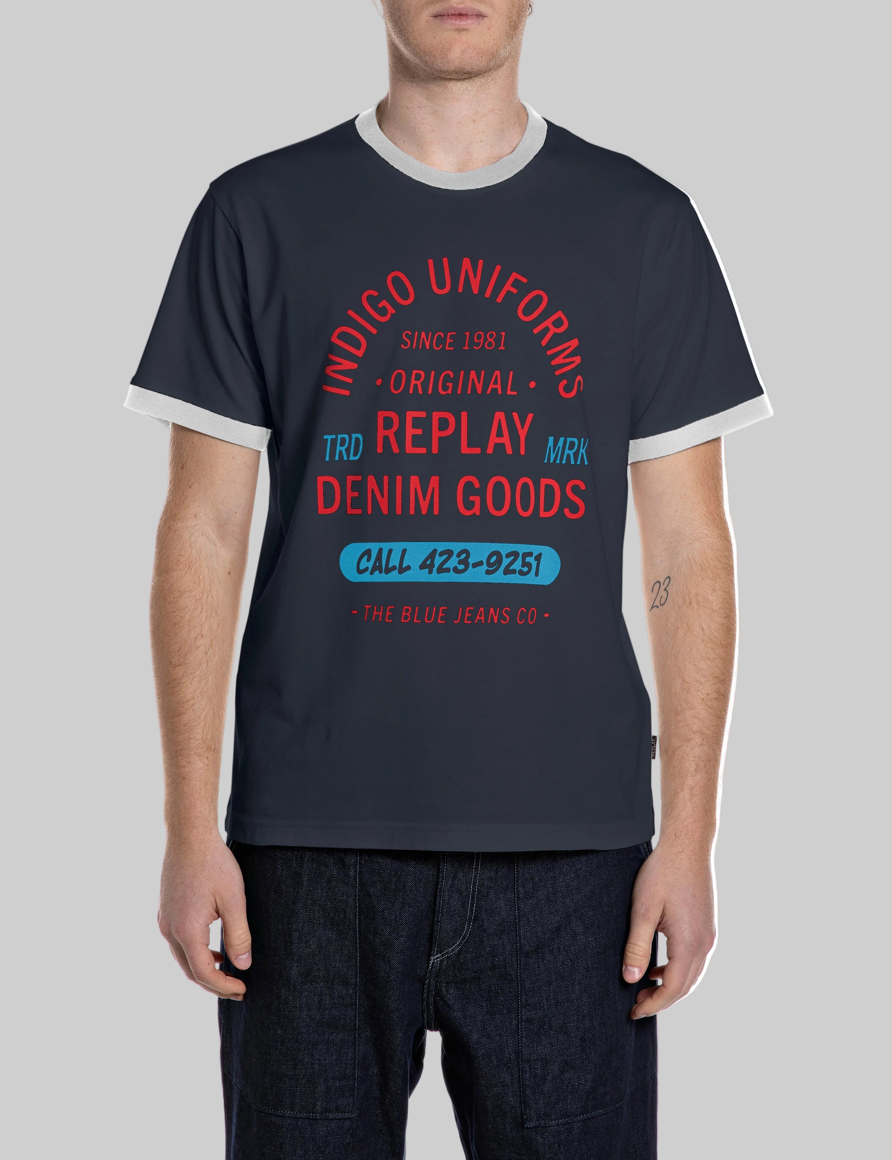 M3342 .000.2660 Marškinėliai