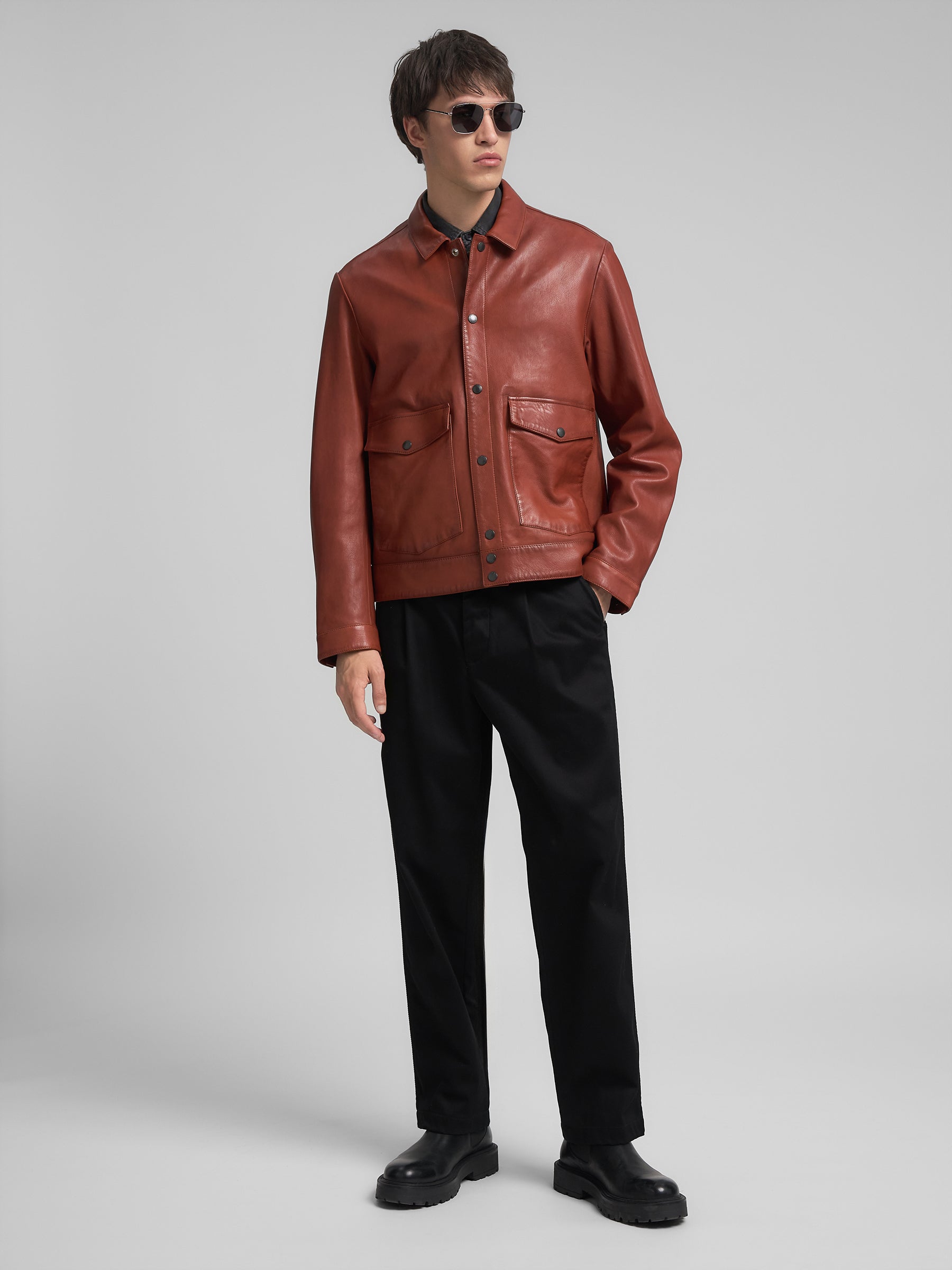 M8498 .000.85194 Odinis švarkas