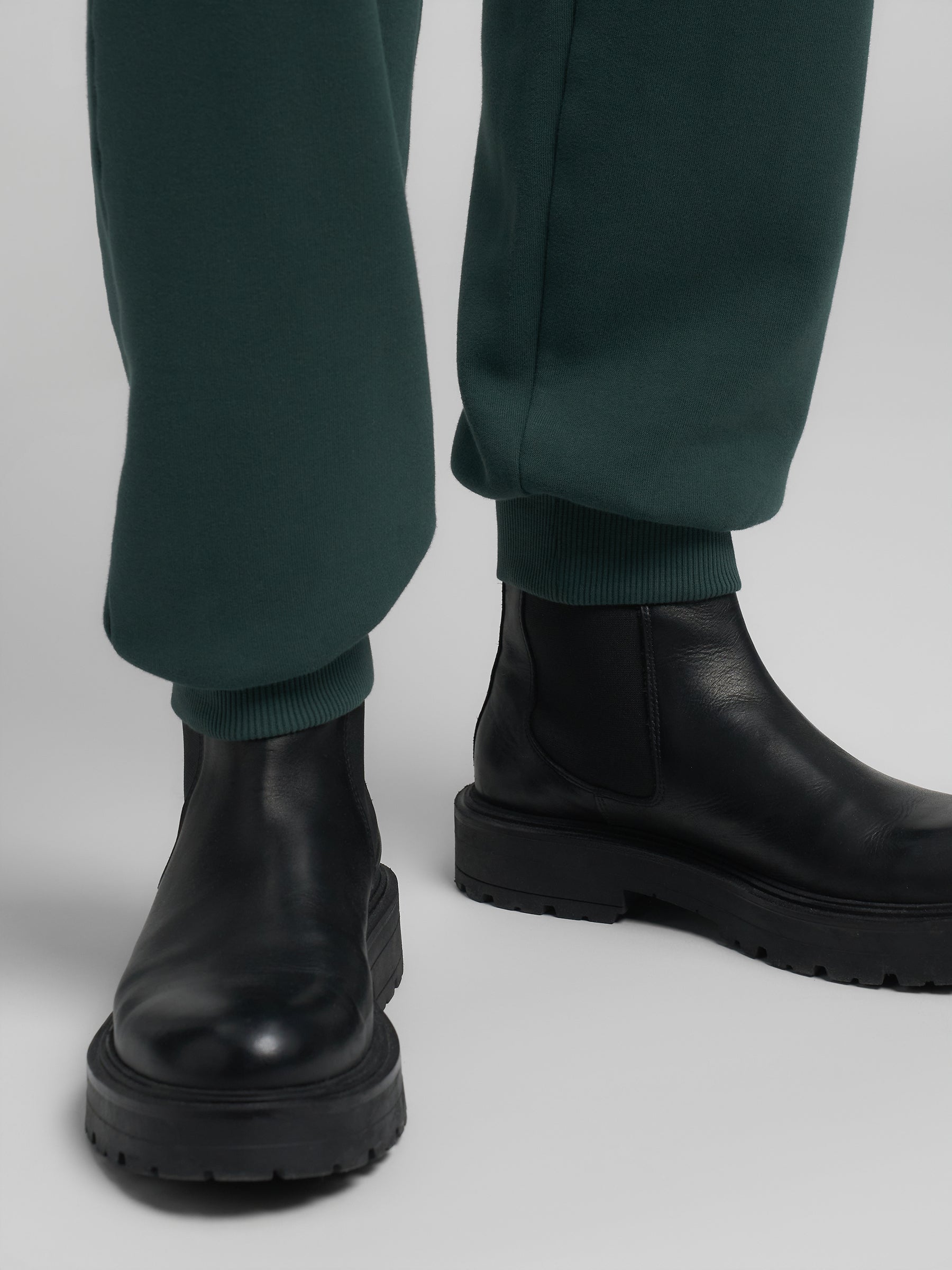 M9031 .000.23736P