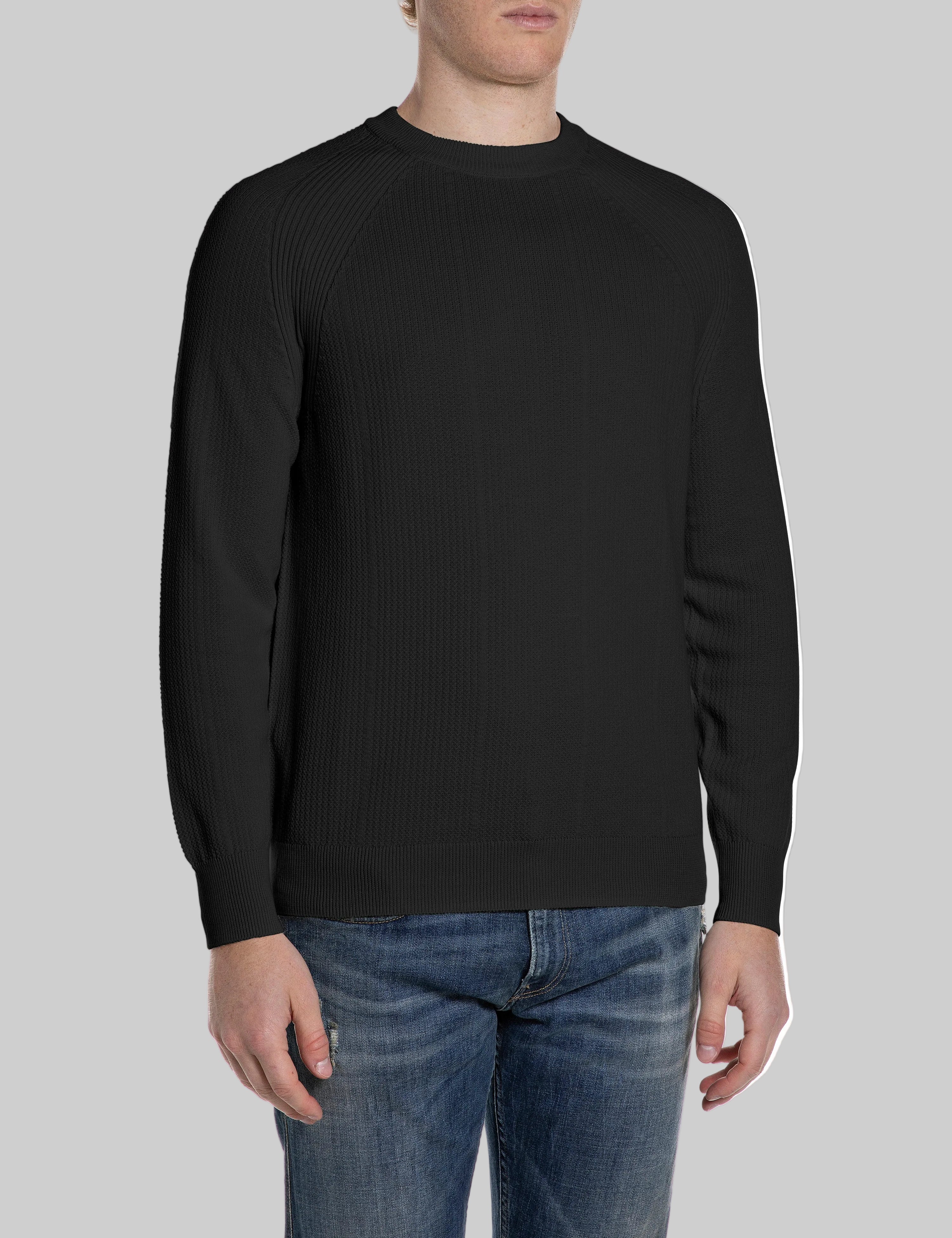 UK5160.000.G23774 Megztinis