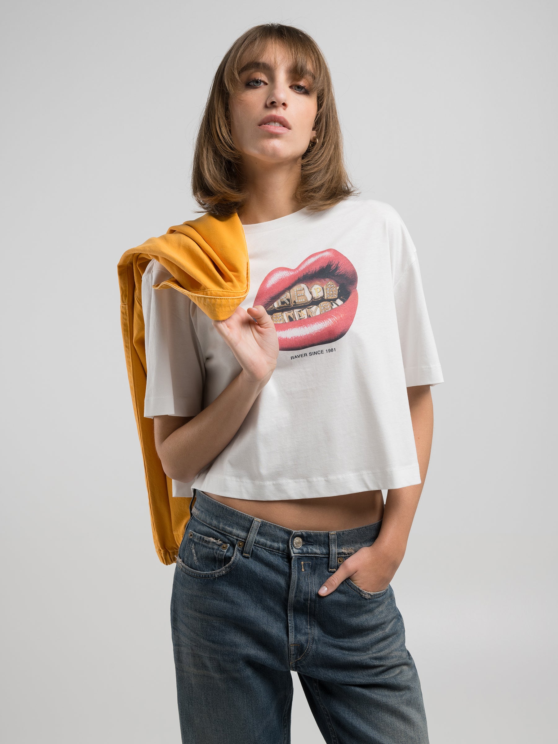Crop-top moteriški marškinėliai W3410A.000.22658P Replay