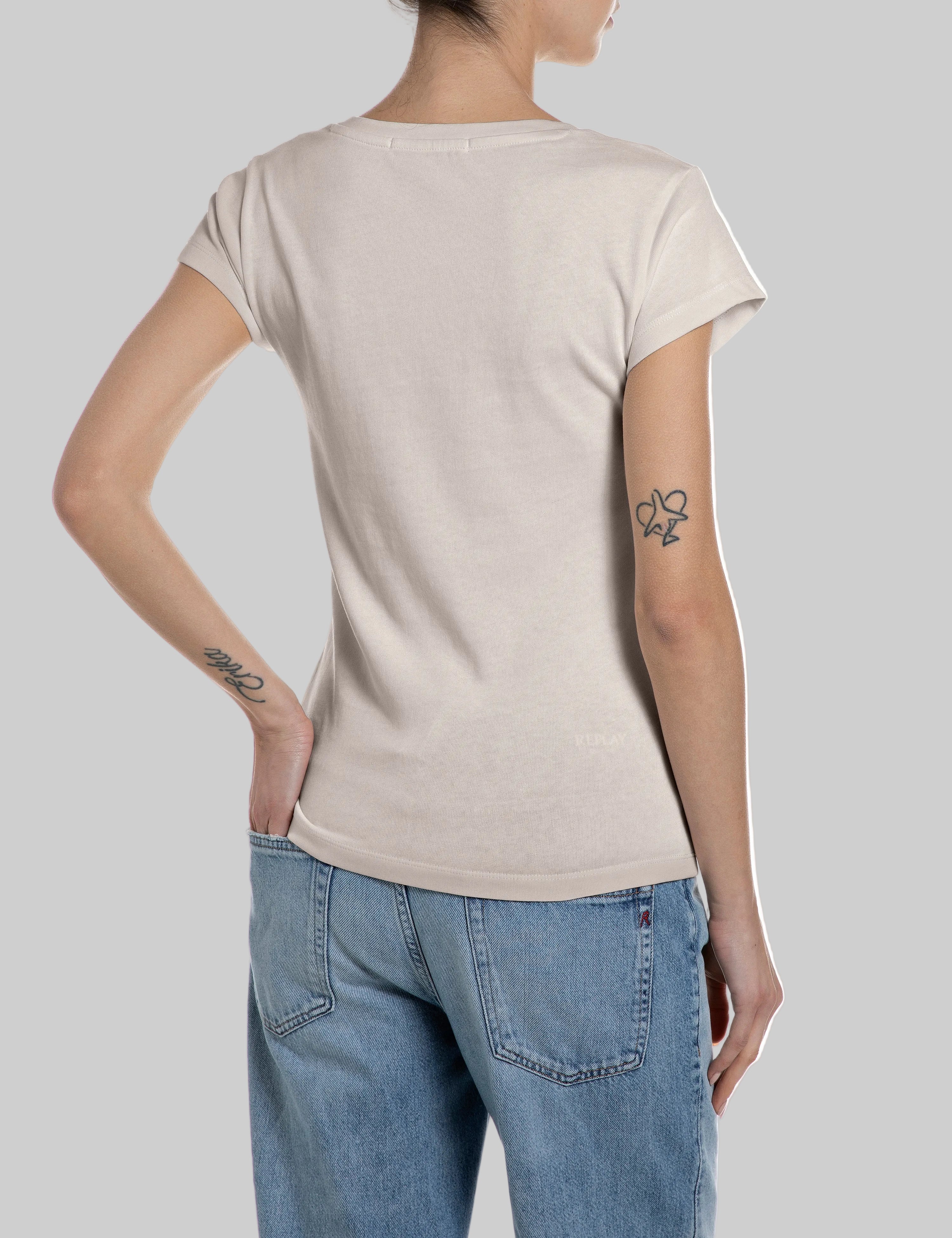 Moteriški marškinėliai