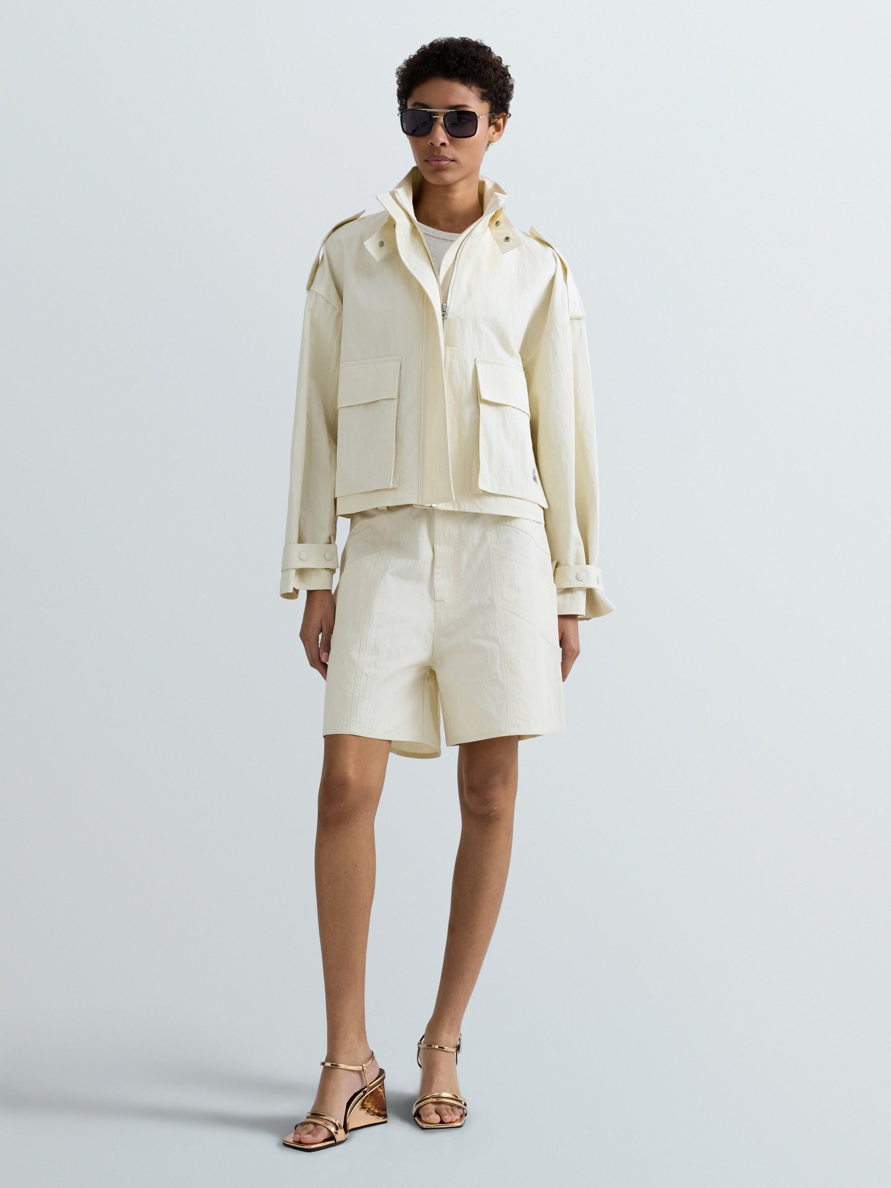 W7894 .000.85488 Trumpa striukė