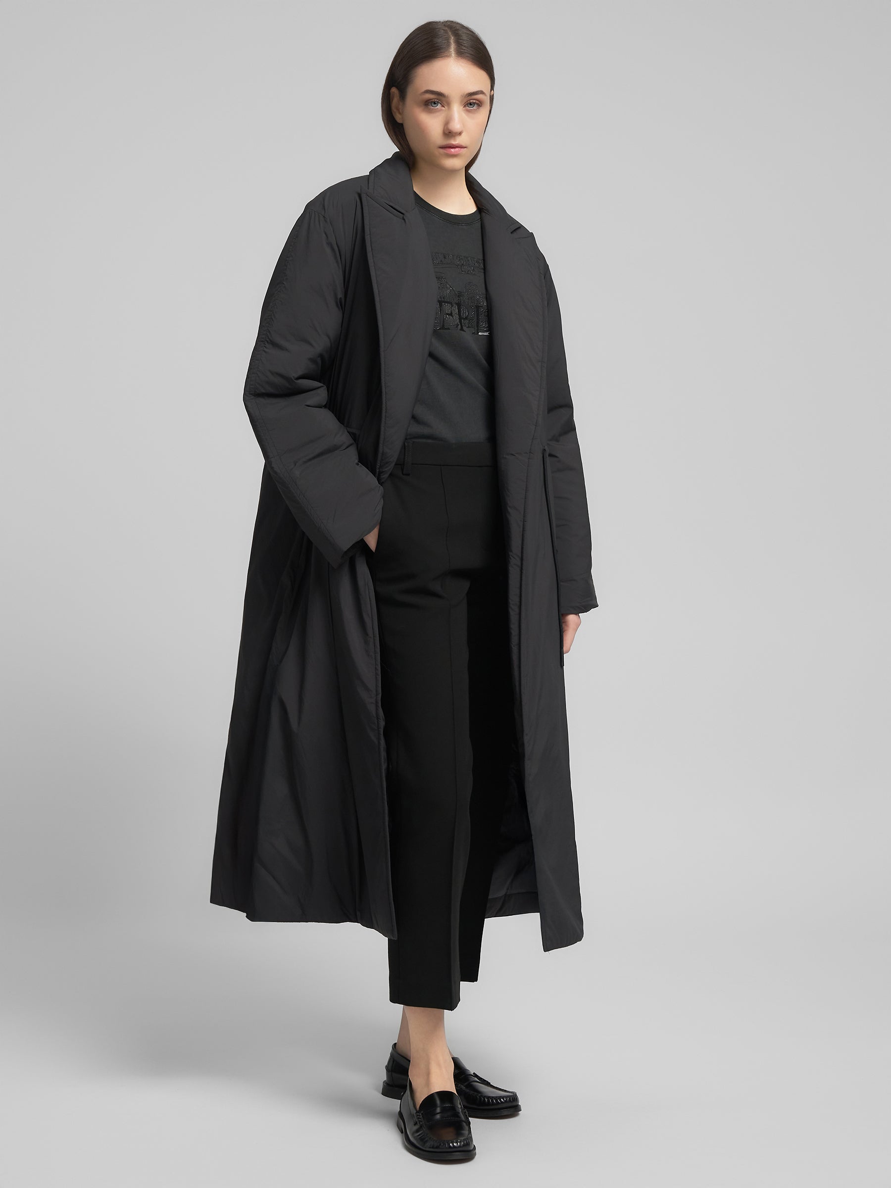 Moteriškas ilgas  paltas