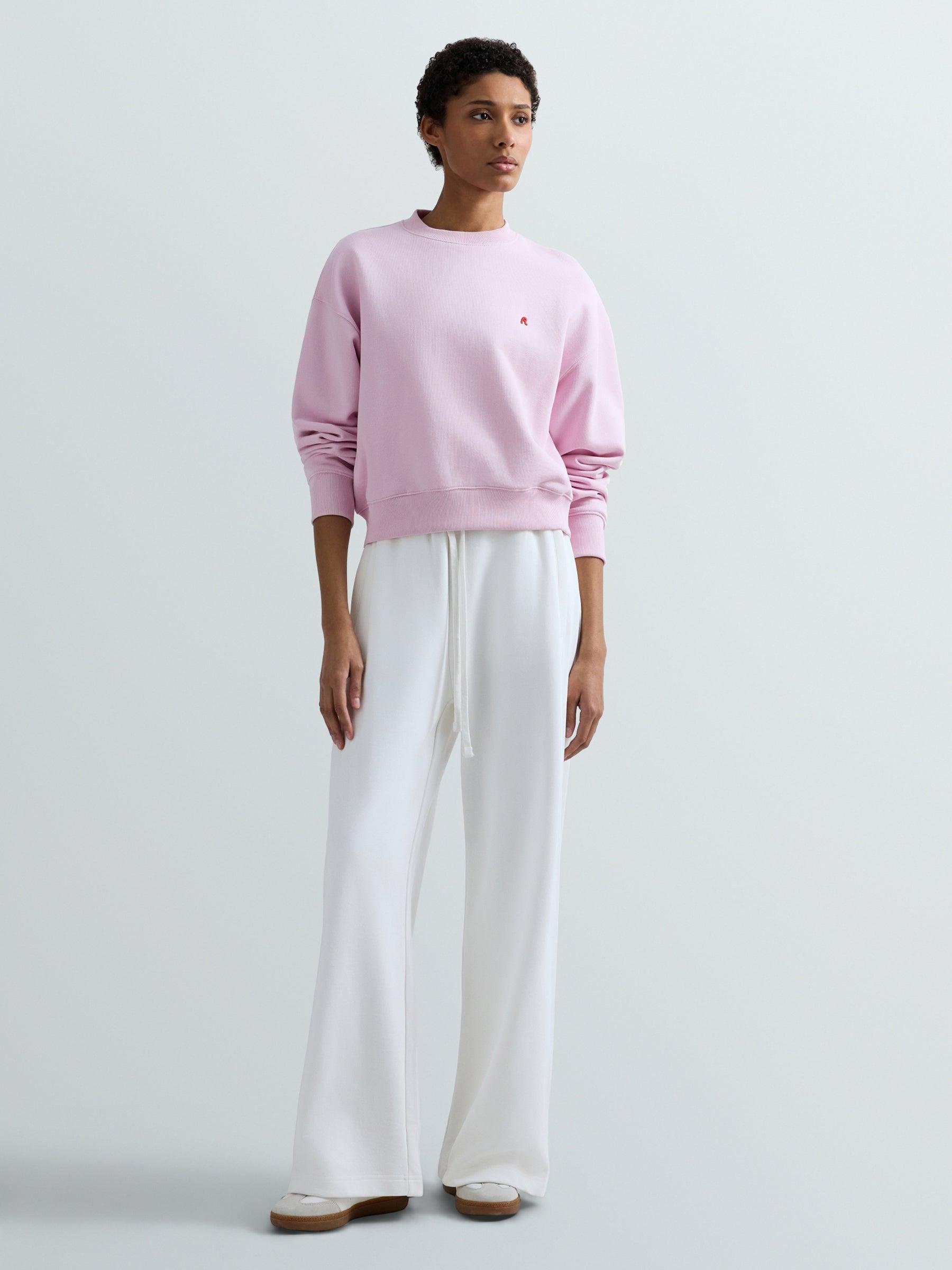 W8159E.000.23802 Plačios kelnės