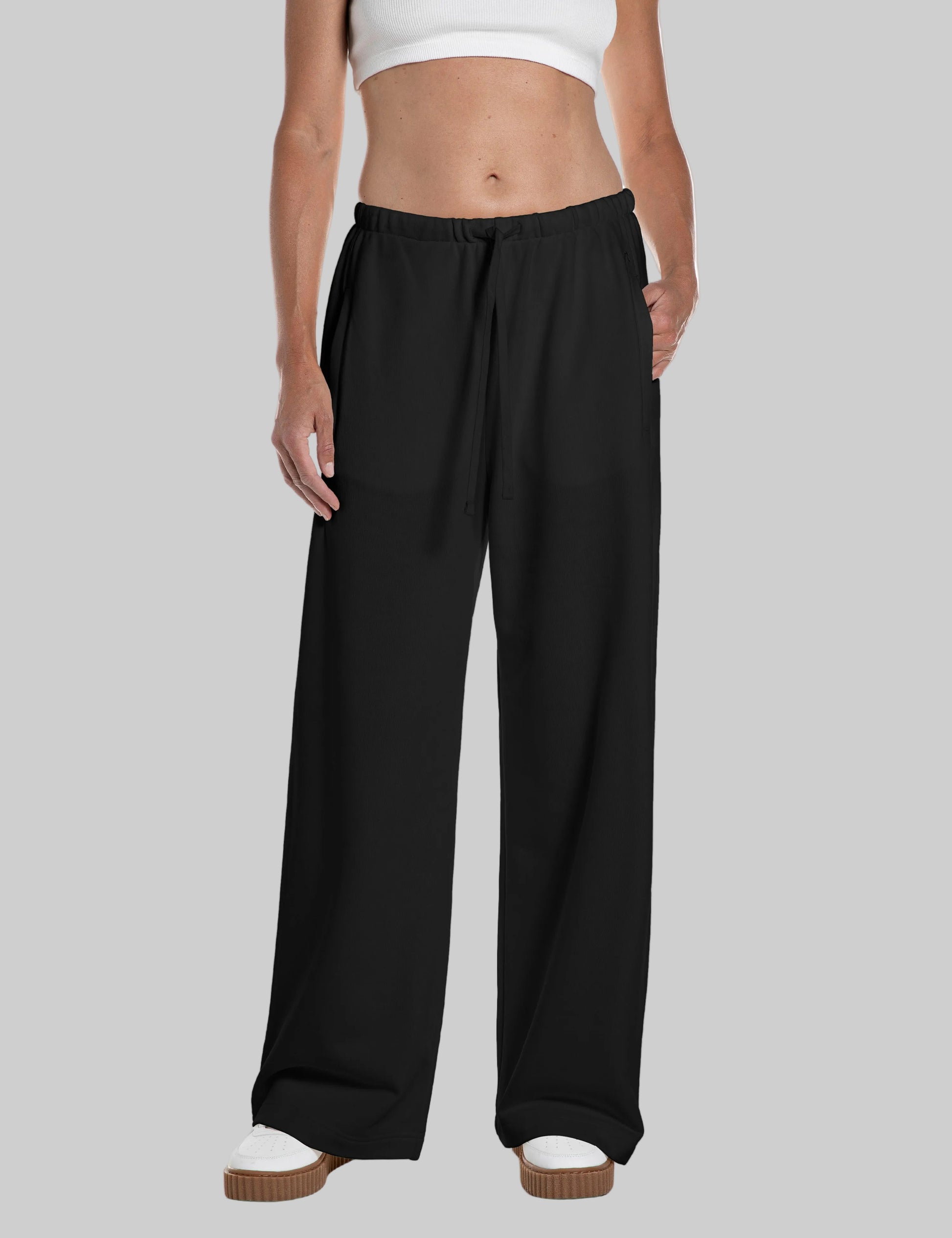 W8159E.000.23802 Plačios kelnės