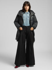 W8173 .000.85365 Plačios kelnės