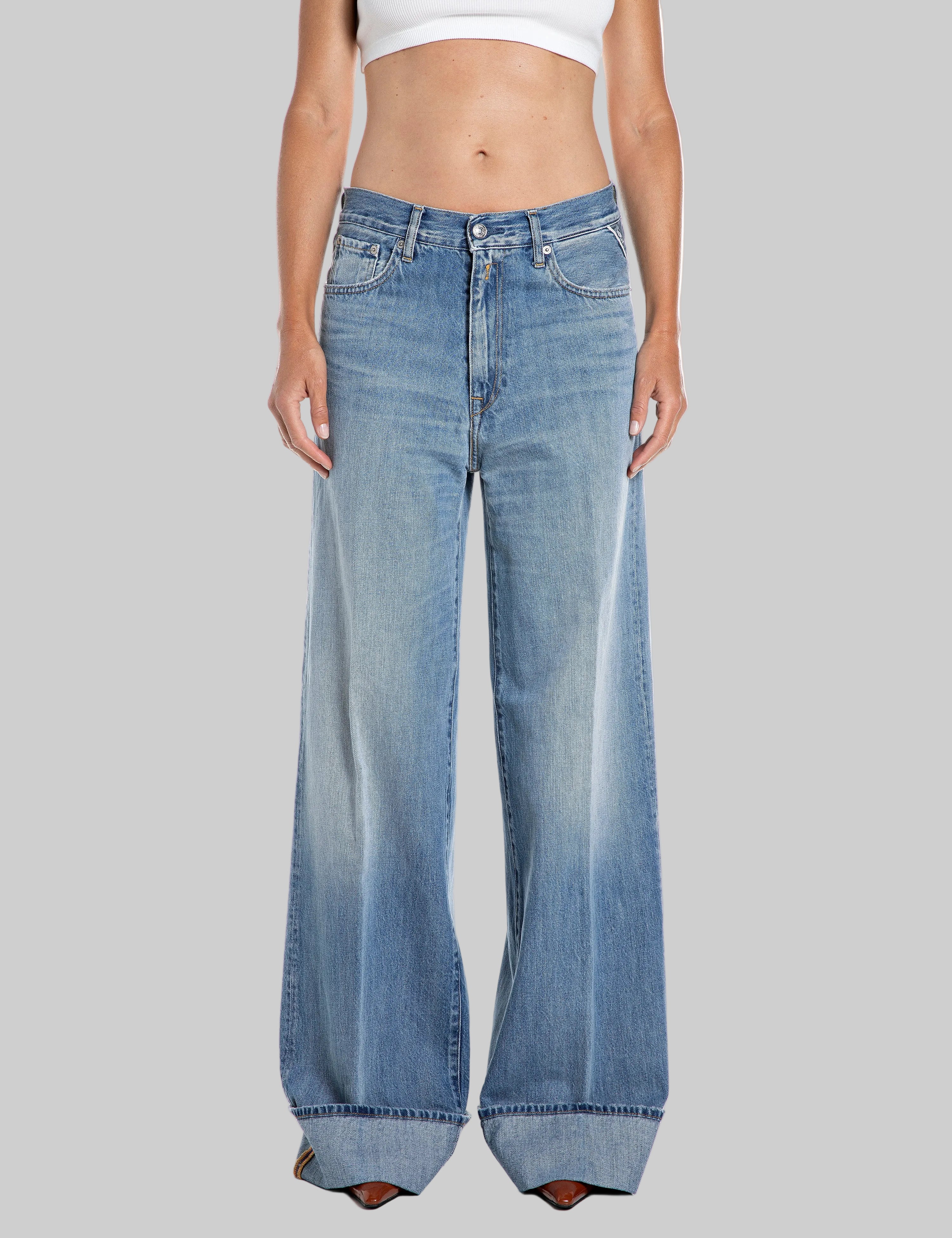 WA541 .000.800 161 Platūs džinsai